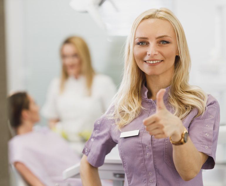 At Fidel Clinic, we uphold high standards in dental surgeries, specializing in providing our customers with a perfect smile and healthy teeth. Dental surgeries play a crucial role in achieving a healthy oral structure and an aesthetically pleasing smile. In this article, you will explore Fidel Clinic's expertise in dental surgeries and the positive outcomes we offer to our customers.